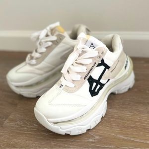 Naked Wolfe Fighter Platforms